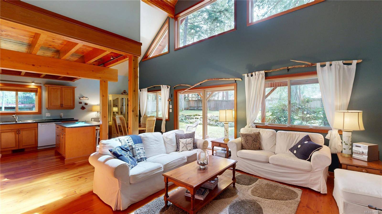 Gabriola Island, BC V0R 1X1,137 Malaspina Dr