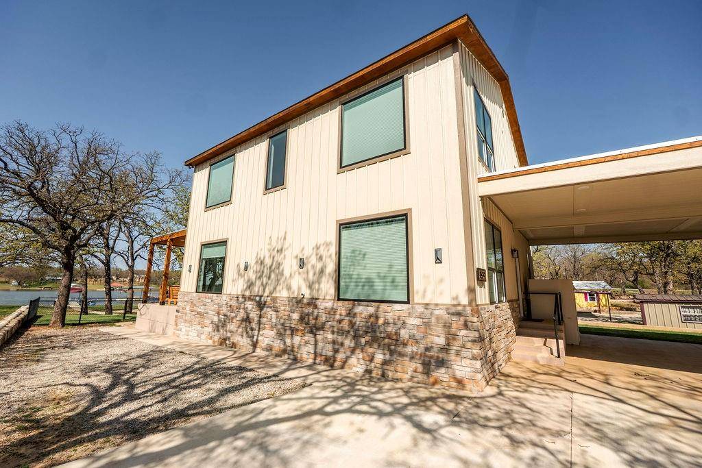 Nocona, TX 76255,1529 Casino Road