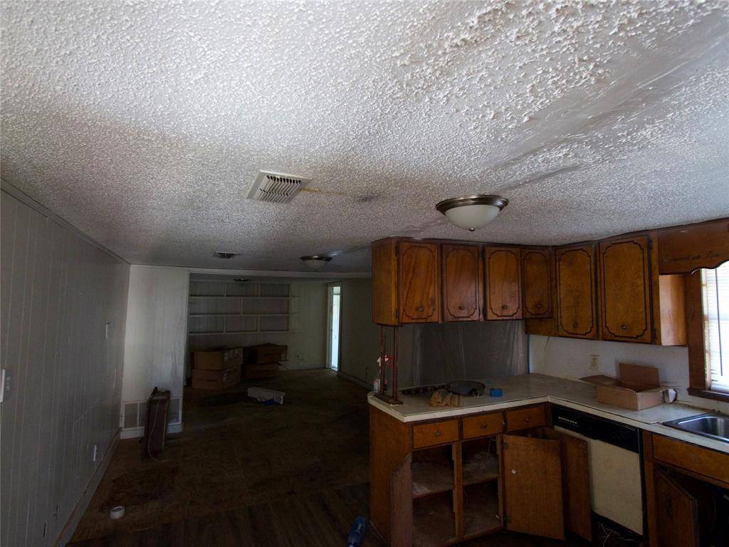 Texarkana, TX 75501,3610-3612 Davis Street