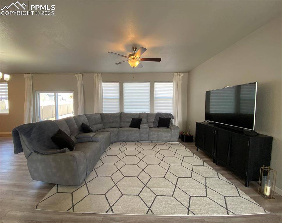 Colorado Springs, CO 80925,8178 Lookout CT