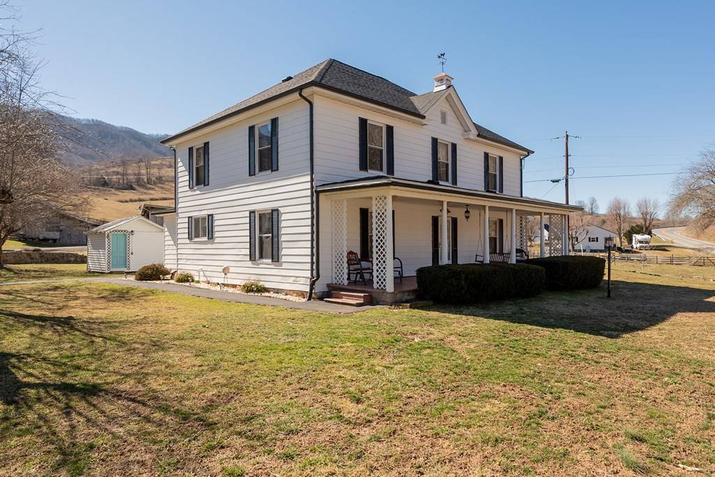 Bastian, VA 24314,7008 Clear Fork Creek Rd.