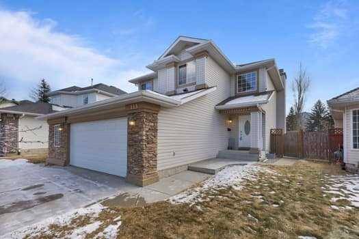 Calgary, AB T2Z 2M8,113 Douglas Glen Heath SE