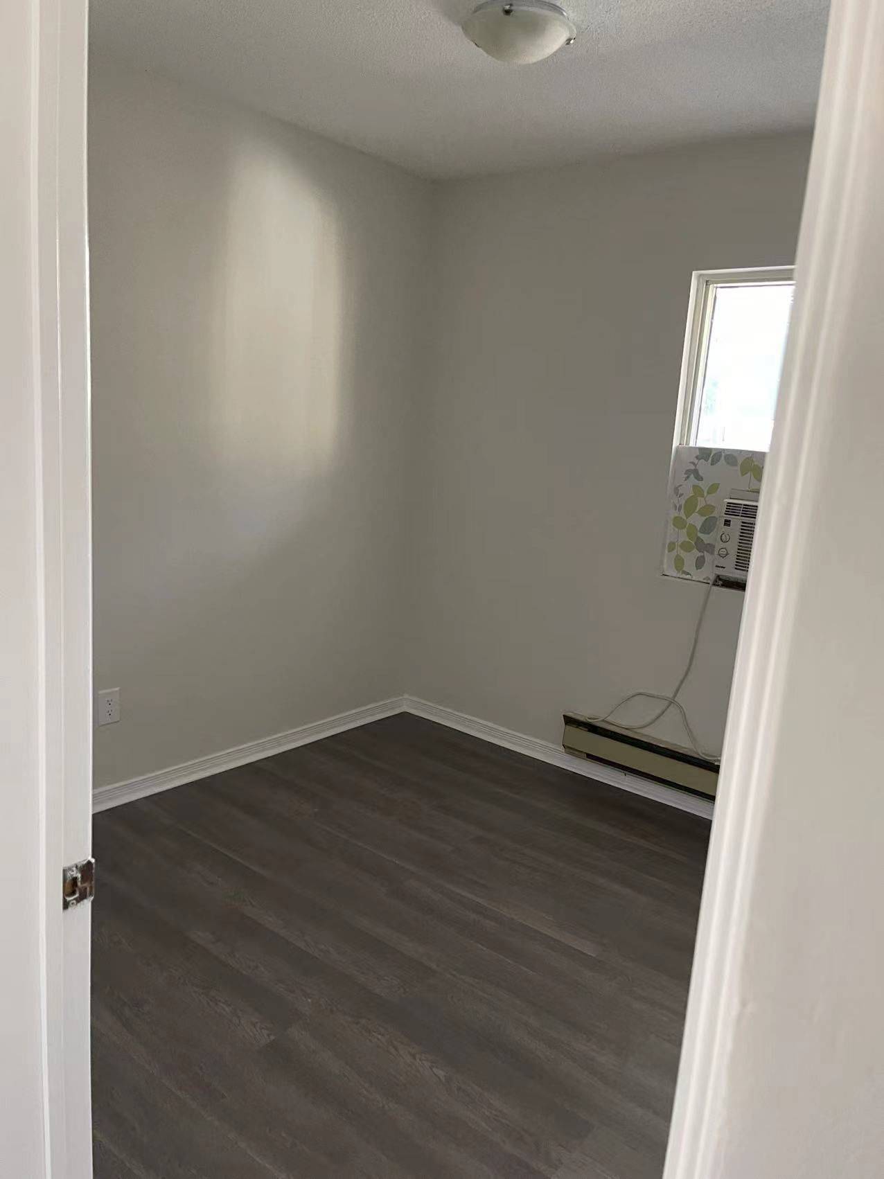 Toronto E01, ON M4M 1Y2,623 Gerrard ST E #Unit 3