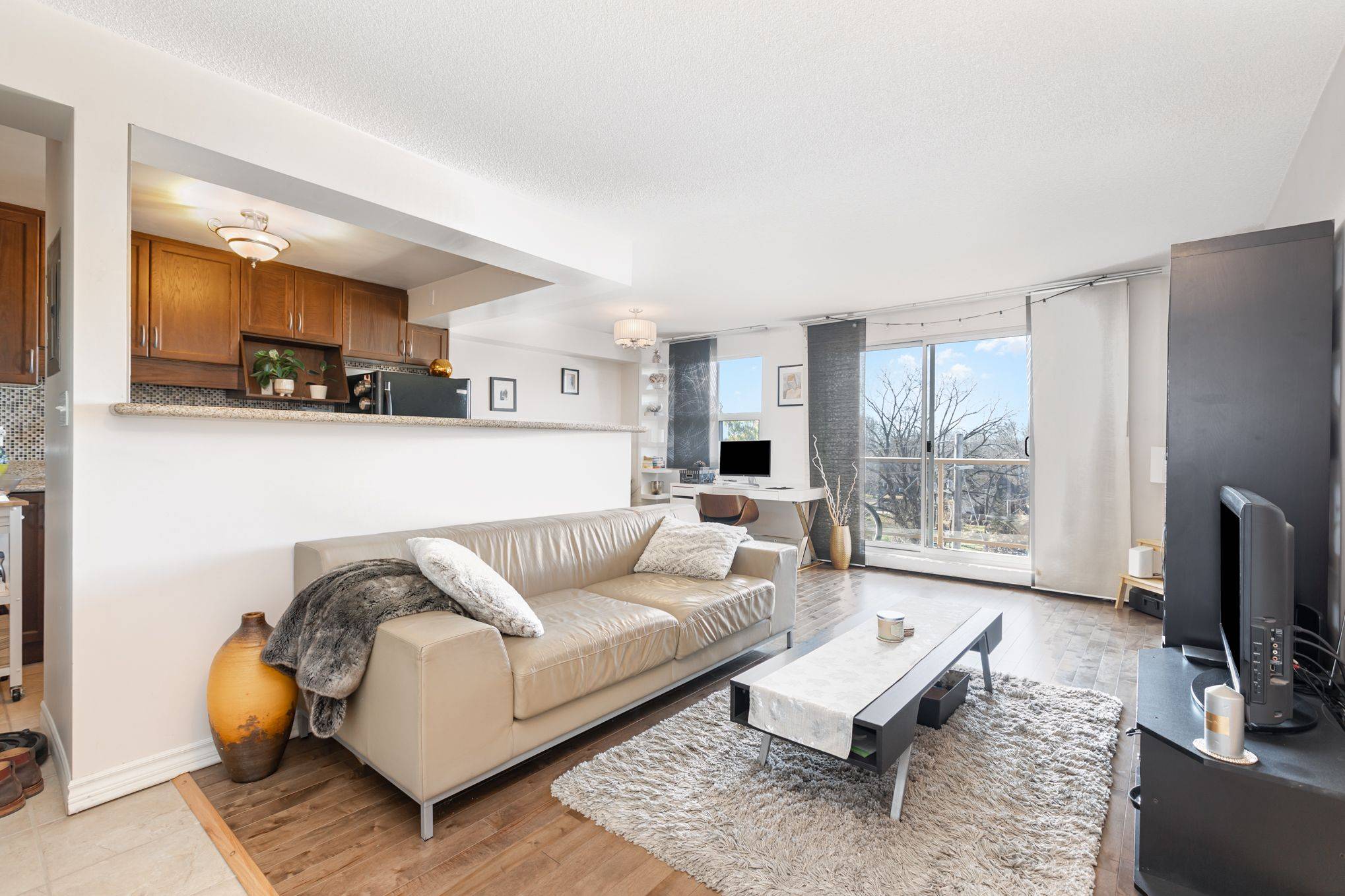 Brantford, ON N3S 7J3,793 Colborne ST E #503