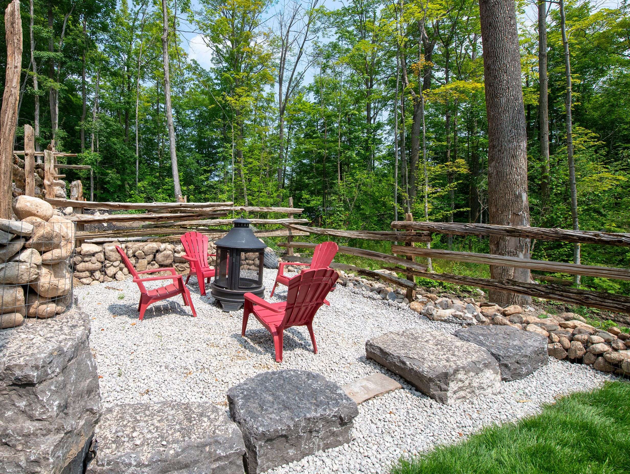 South Bruce Peninsula, ON N0H 2T0,14 16 th AVE