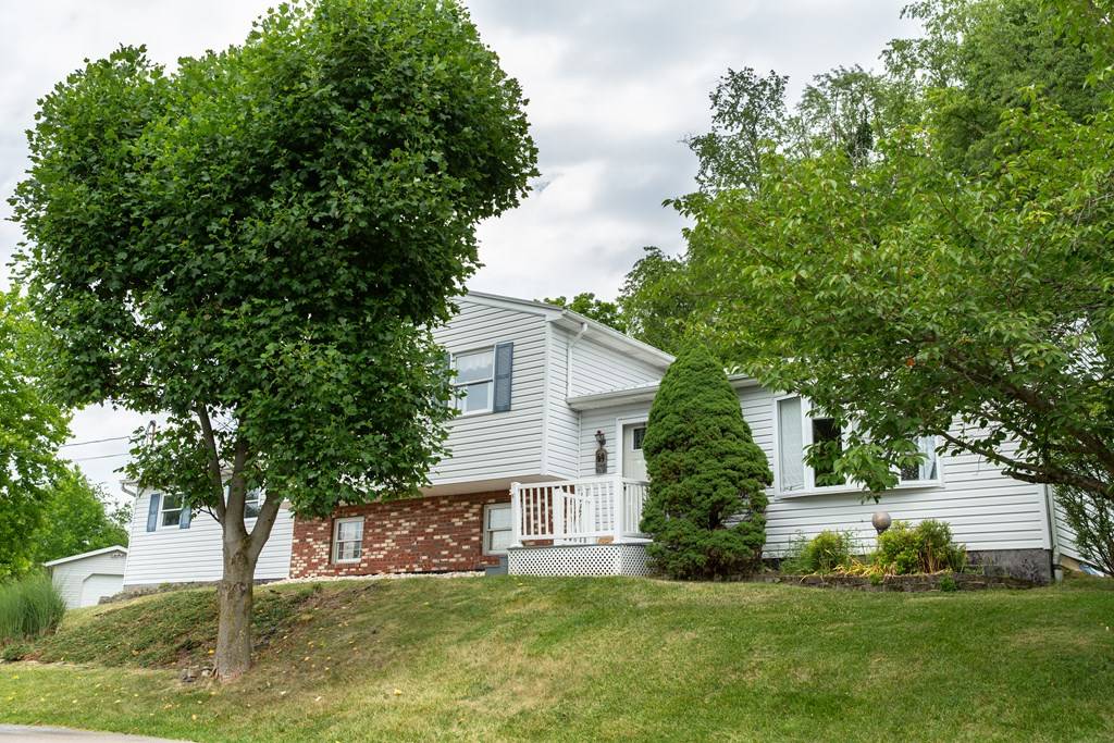 Glen Dale, WV 26038,69 Julie Court