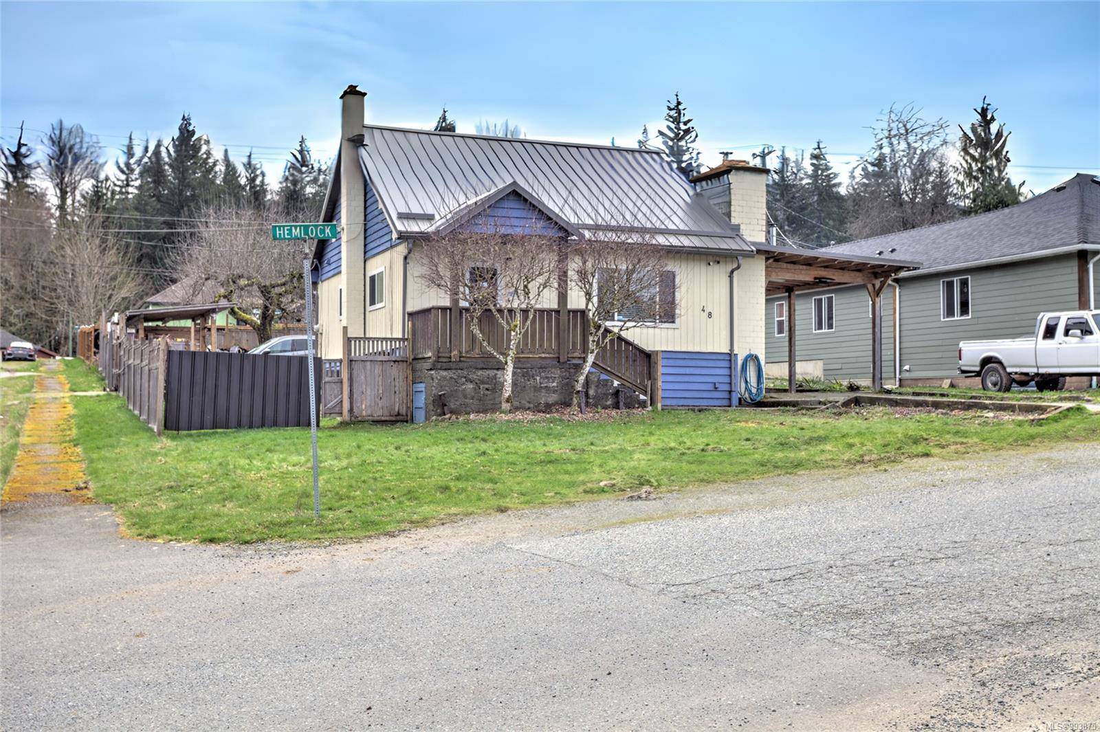 Lake Cowichan, BC V0R 2G0,48 Hemlock St