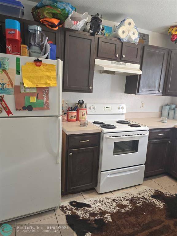 Okeechobee, FL 34974,2355 SW 28th St #70C