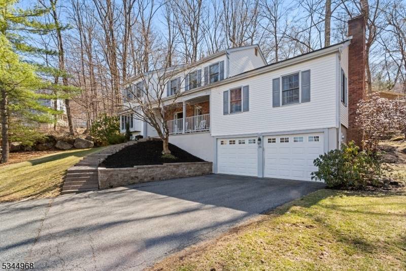 Allamuchy Twp., NJ 07840,28 Sandpiper Dr