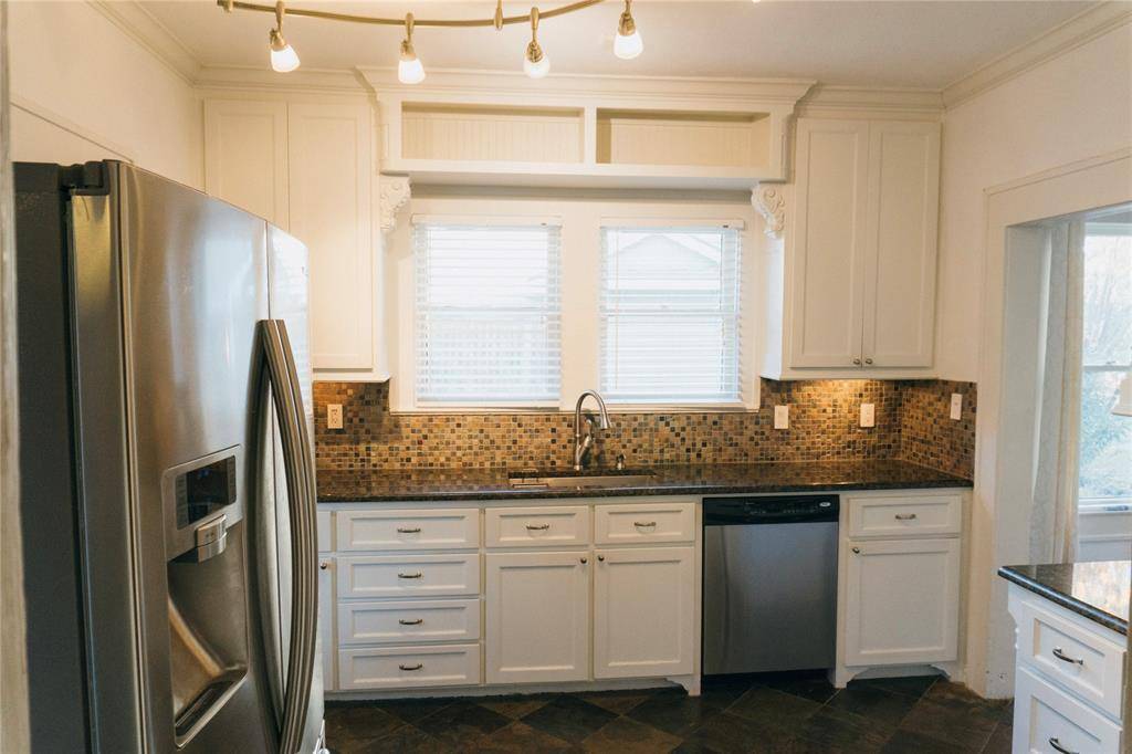 Dallas, TX 75246,4307 Junius Street