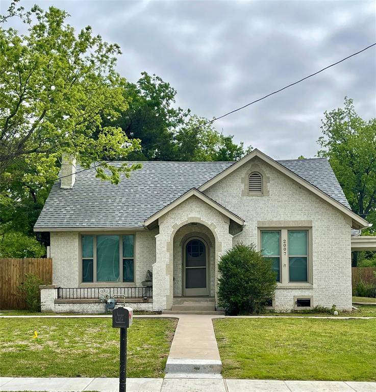 Greenville, TX 75401,2007 Walnut Street