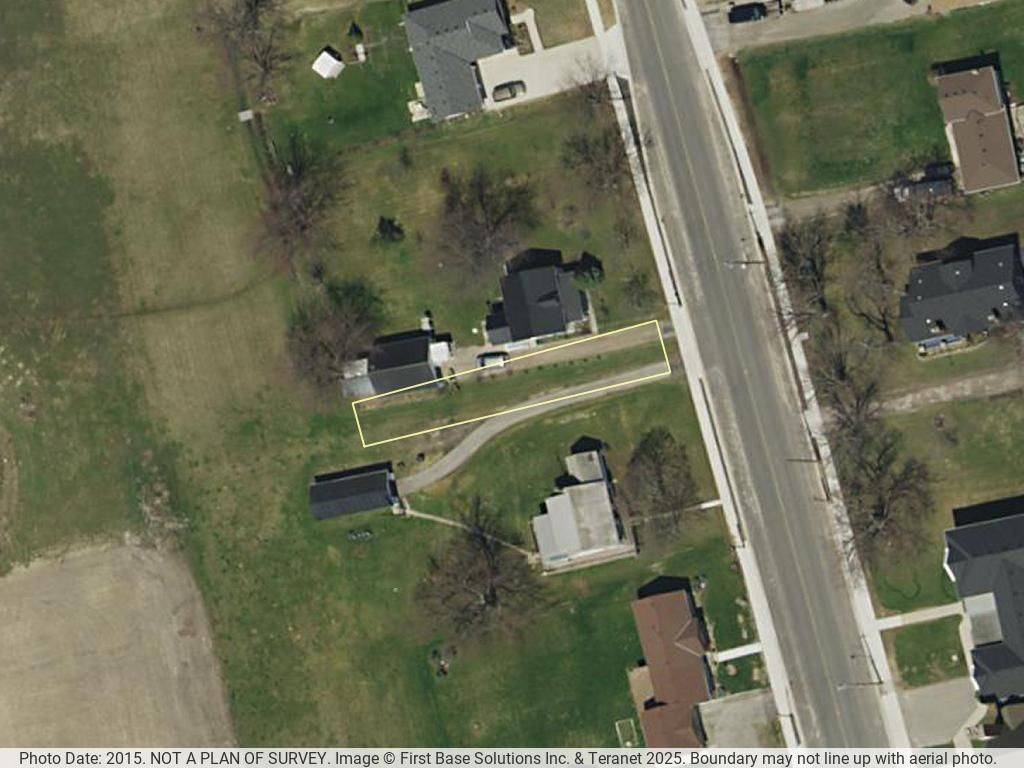 Haldimand, ON N0A 1G0,33.5 Erie AVE N