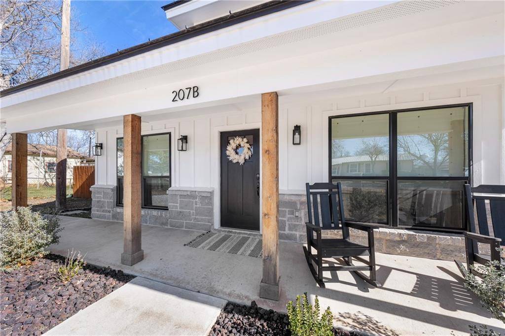 Mcgregor, TX 76657,207 B N Tyler Street