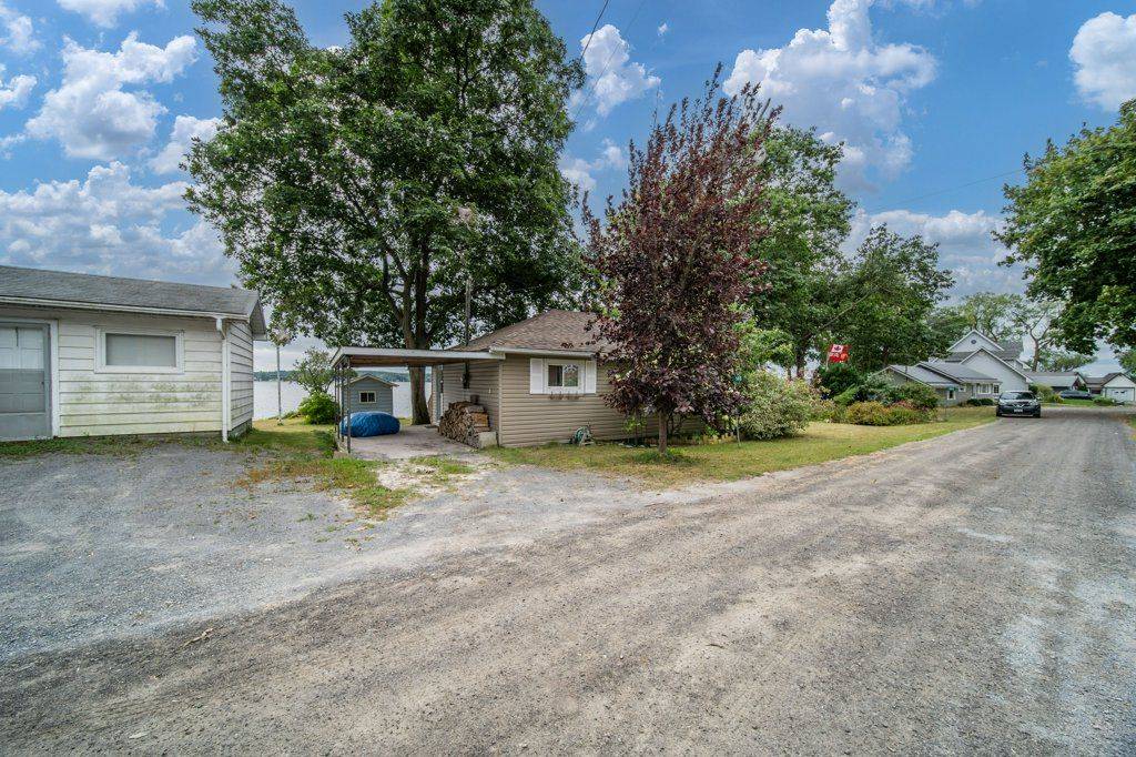 Greater Napanee, ON K7R 3L1,146 Ungar Island RD