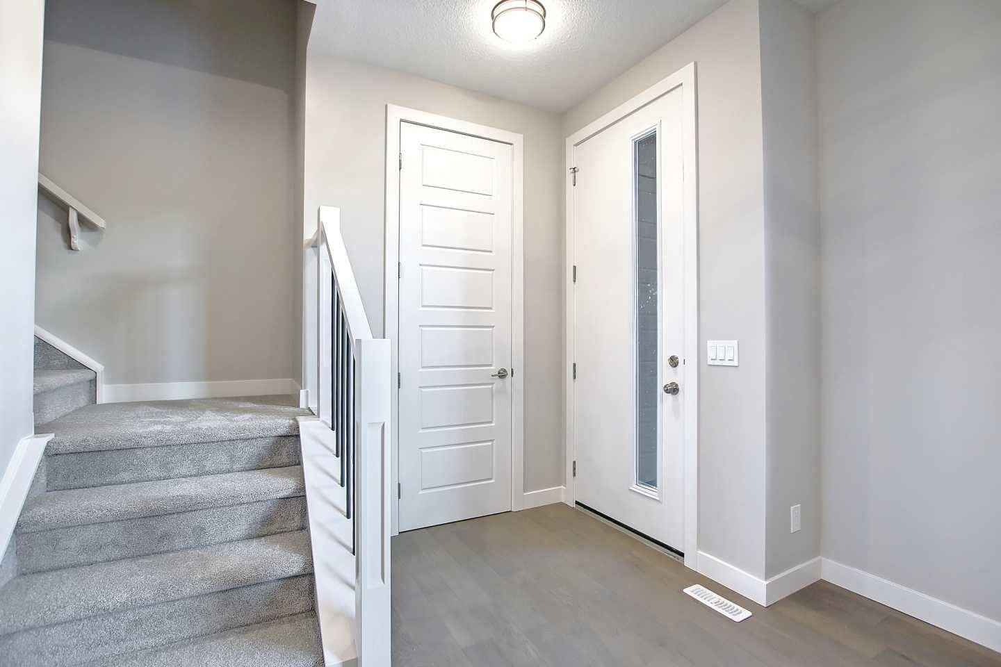 Chestermere, AB T1X 2Z7,357 Waterford BLVD