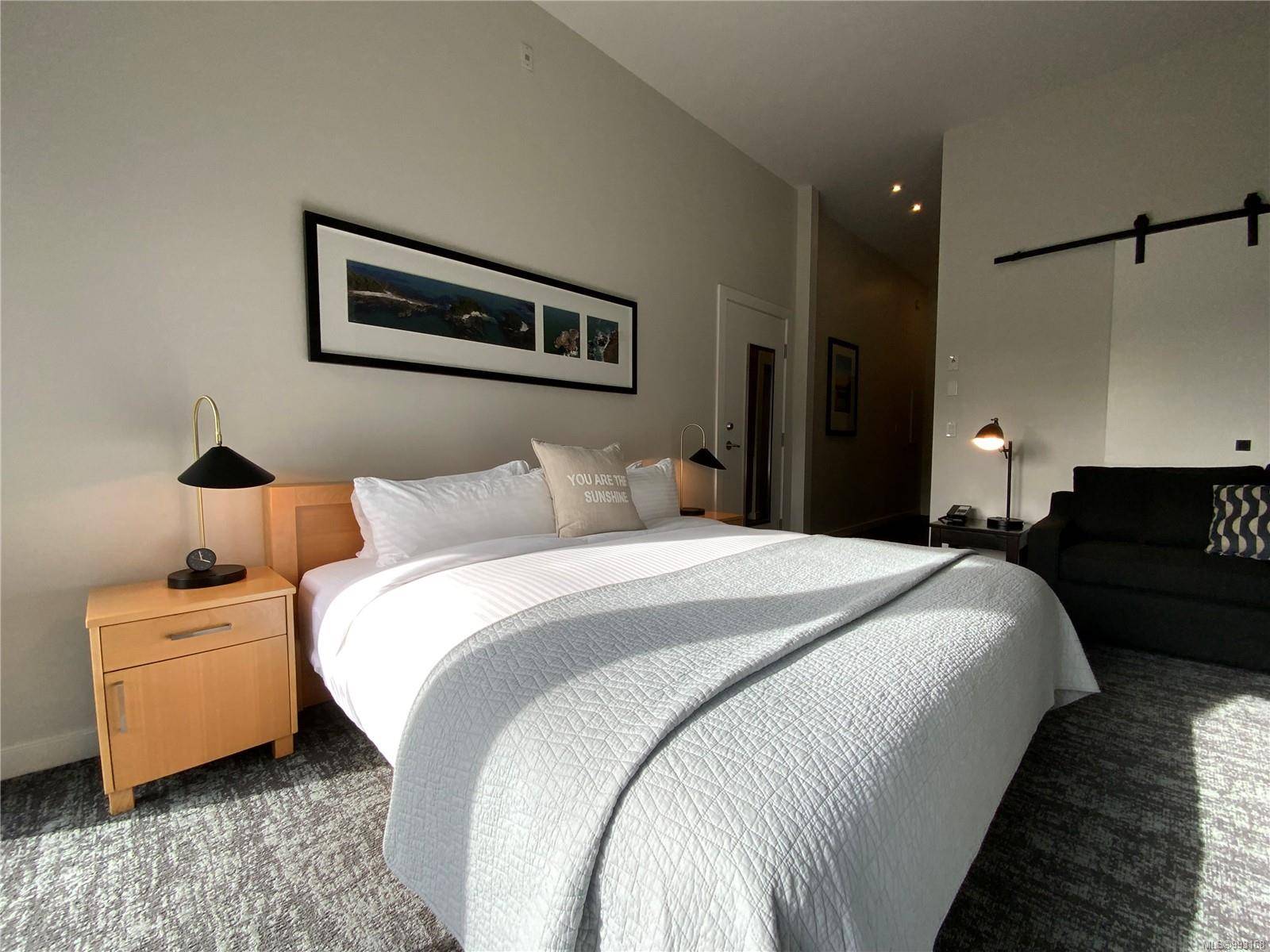 Ucluelet, BC V0R 3A0,596 Marine Dr #202