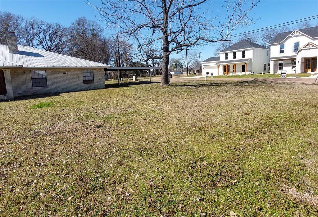 Tool, TX 75143,1004 Wildwood Way
