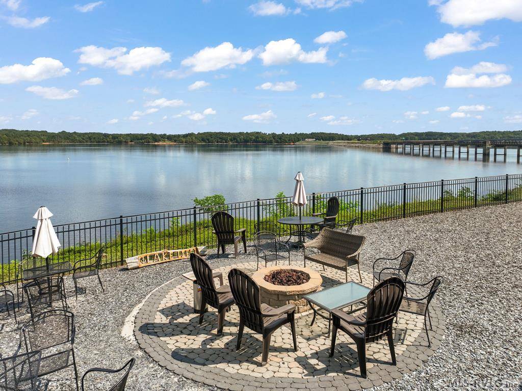 Clarksville, VA 23927,119 Lakefront Drive