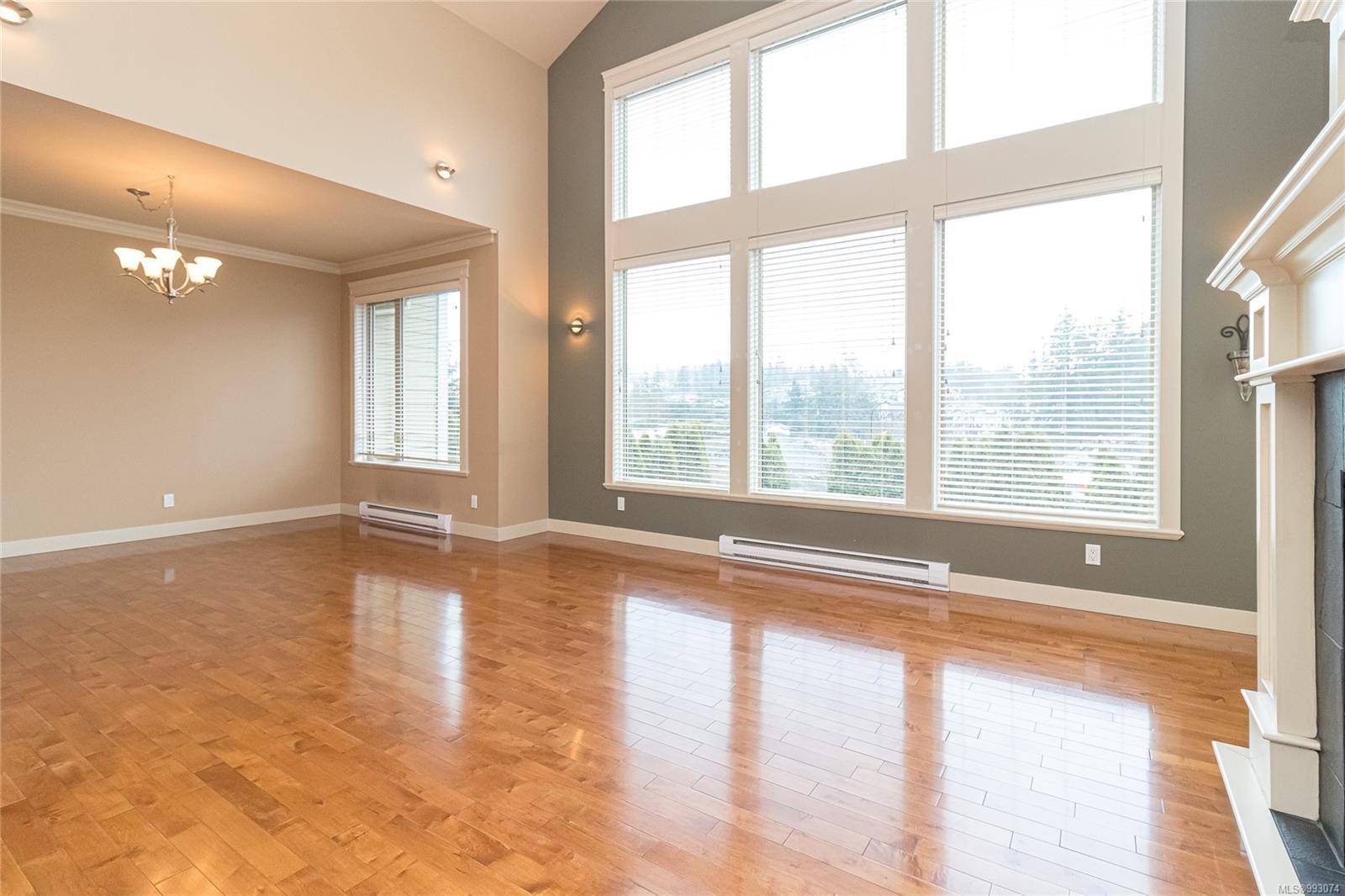 Colwood, BC V9B 3P2,630 Brookside Rd #11