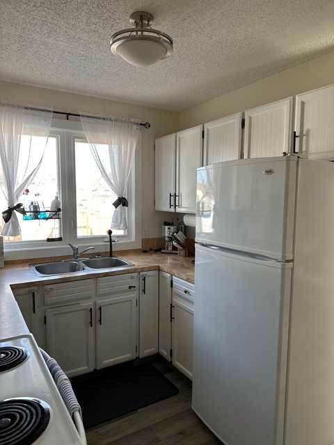 Brooks, AB T1R 0L6,103 Lake Newell CRES