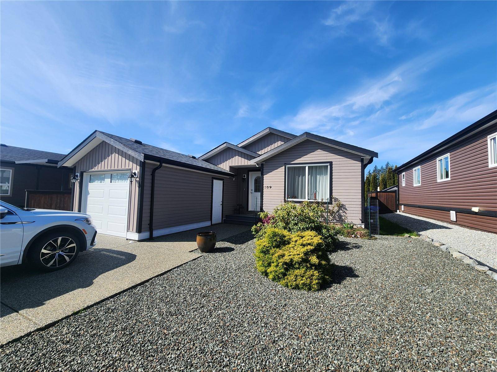 Port Alberni, BC V9Y 8H5,5555 Grandview Rd #109