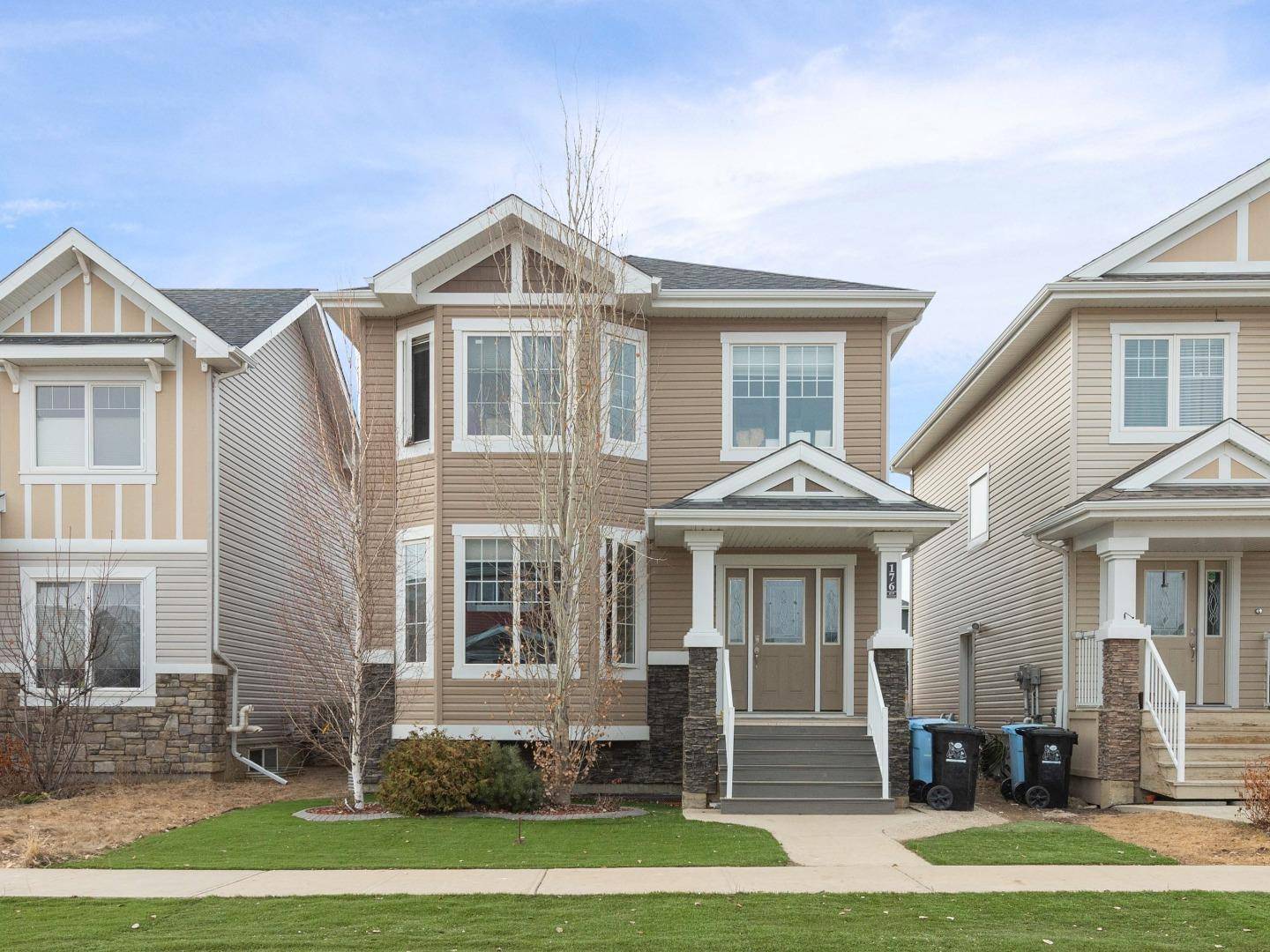 Fort Mcmurray, AB T9H 5Y2,176 Coniker CRES