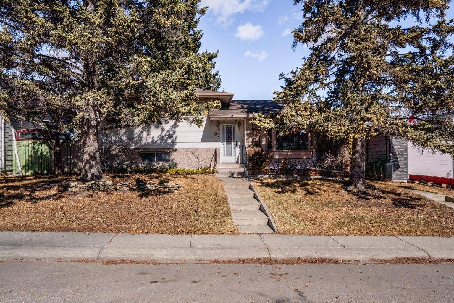 Calgary, AB T2W 0Z2,63 Brazeau CRES SW