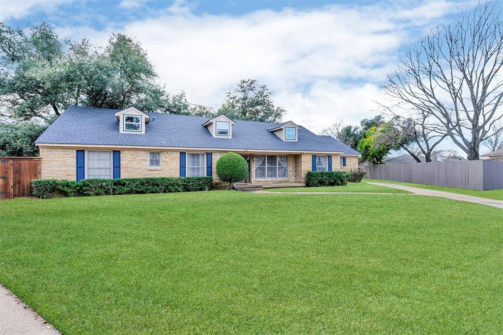 Dallas, TX 75220,9903 Ila Drive