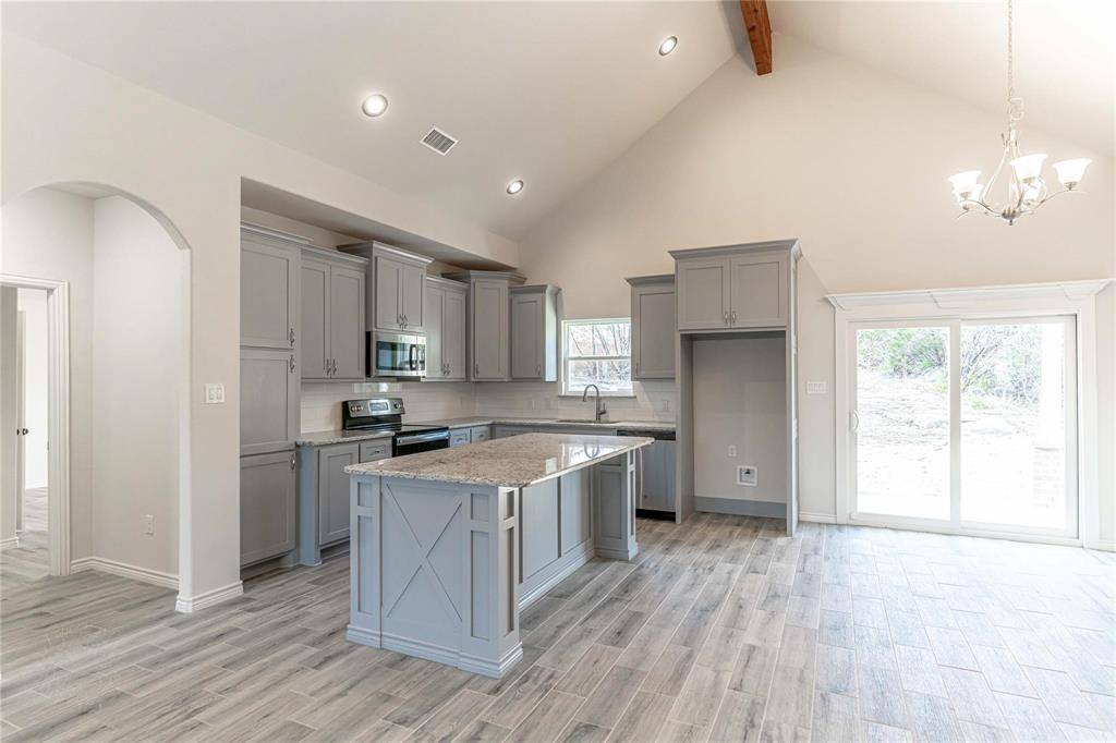 Granbury, TX 76048,2300 Steepleridge Circle