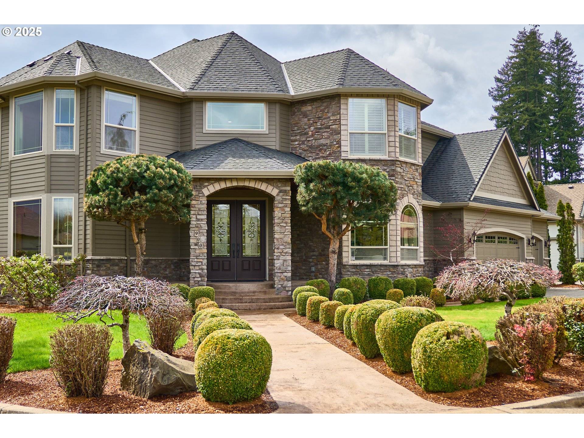 Camas, WA 98607,900 SE 201ST CT