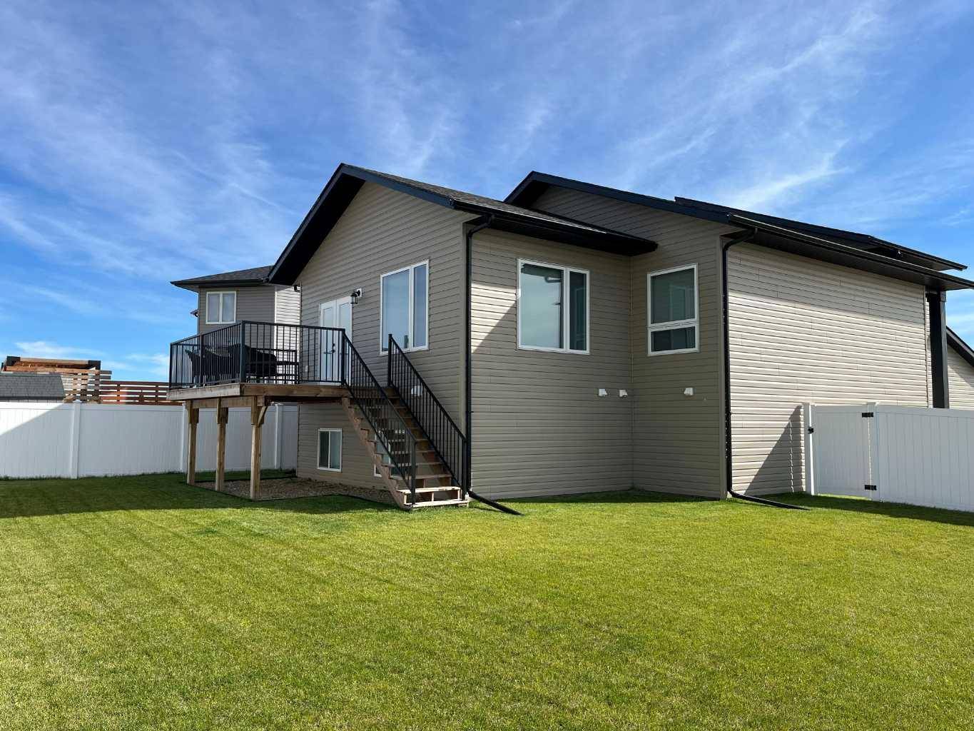 Lacombe, AB T4L 0J9,82 Parlby CRES