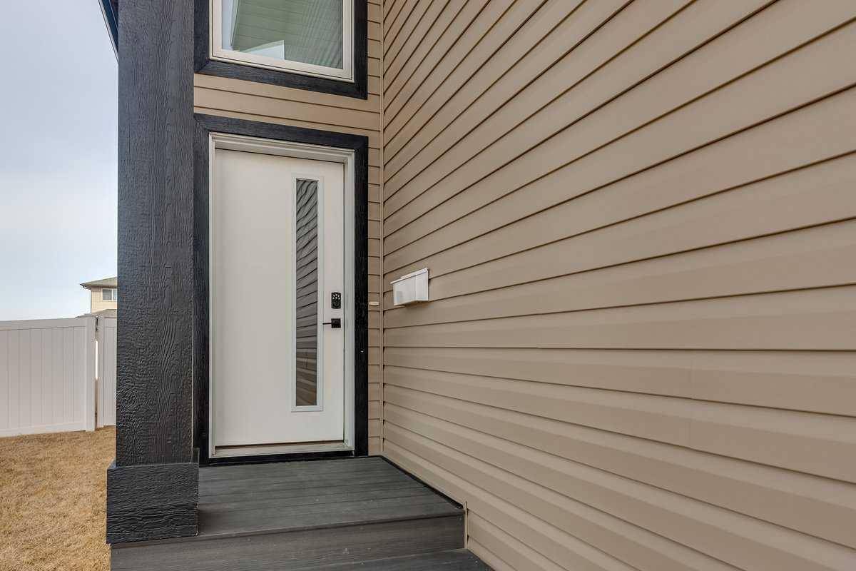 Lacombe, AB T4L 0J9,82 Parlby CRES