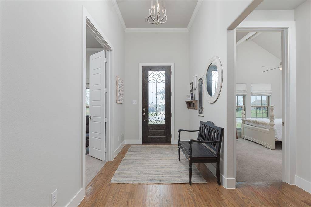 Van Alstyne, TX 75495,240 Redwood Drive