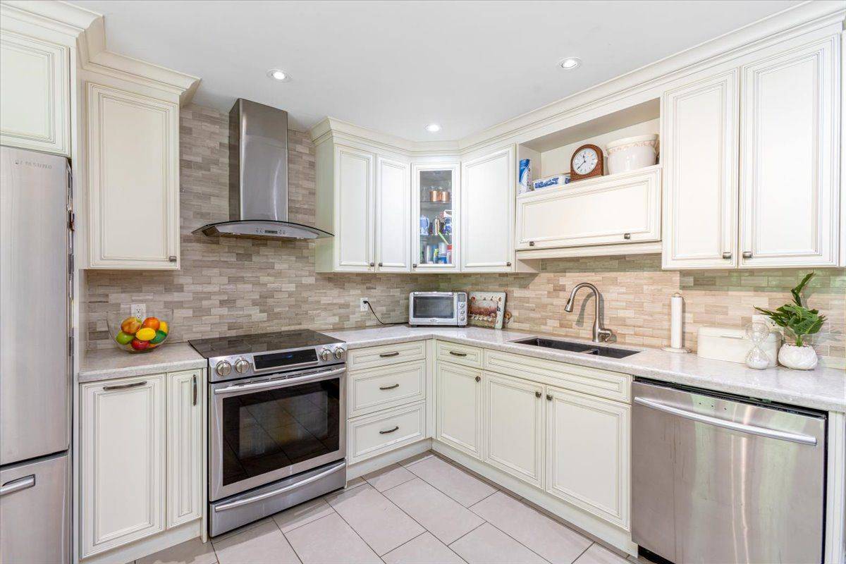 Markham, ON L3T 4P9,103 Quail Valley CRES