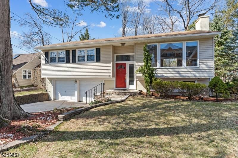 Sparta Twp., NJ 07871,21 Heighwood Trl