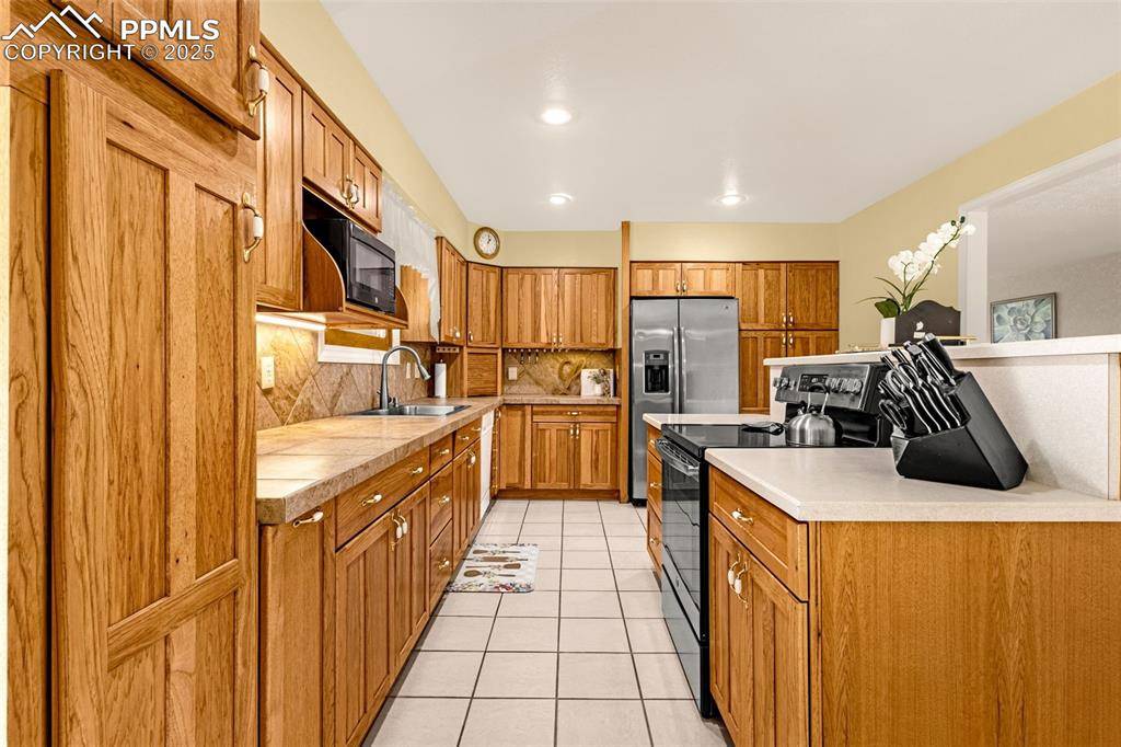 Colorado Springs, CO 80908,6515 Burgess RD