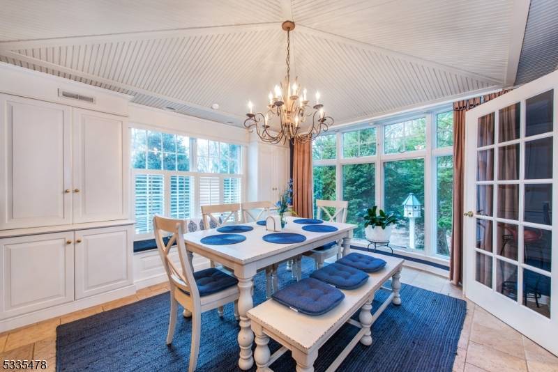 Allendale Boro, NJ 07401,38 Farley Pl