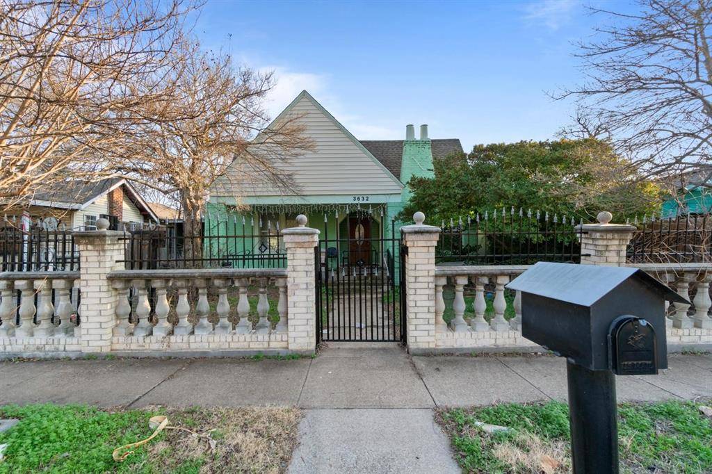 Fort Worth, TX 76105,3632 Avenue L