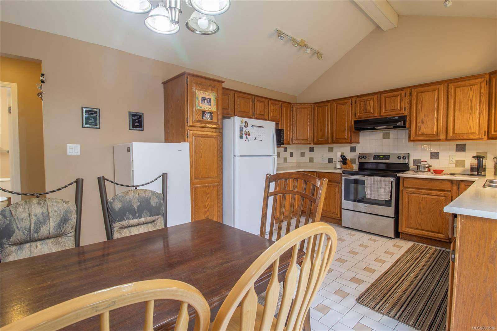 Pender Island, BC V0N 2M2,37138 Galleon Way