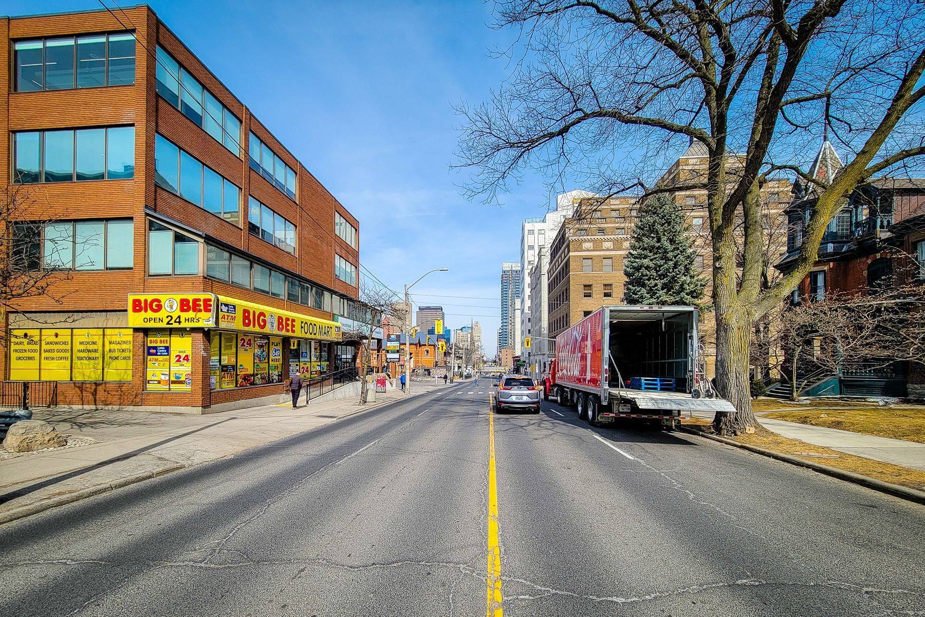 Hamilton, ON L8P 4V1,180 James ST S #P107