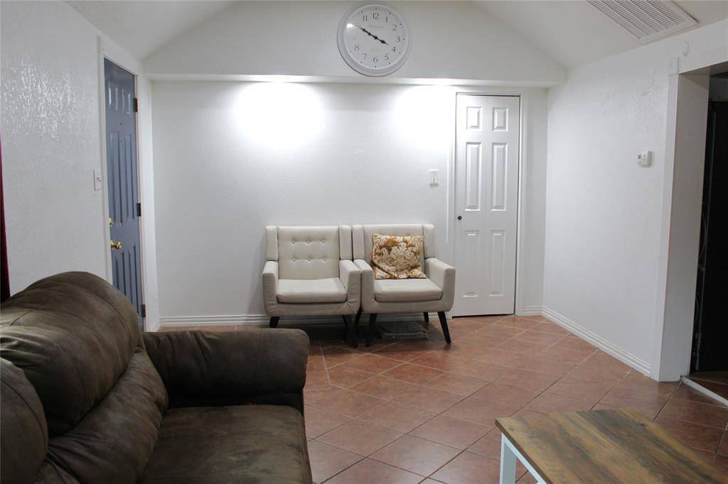 Stephenville, TX 76401,611 W Minnie Street