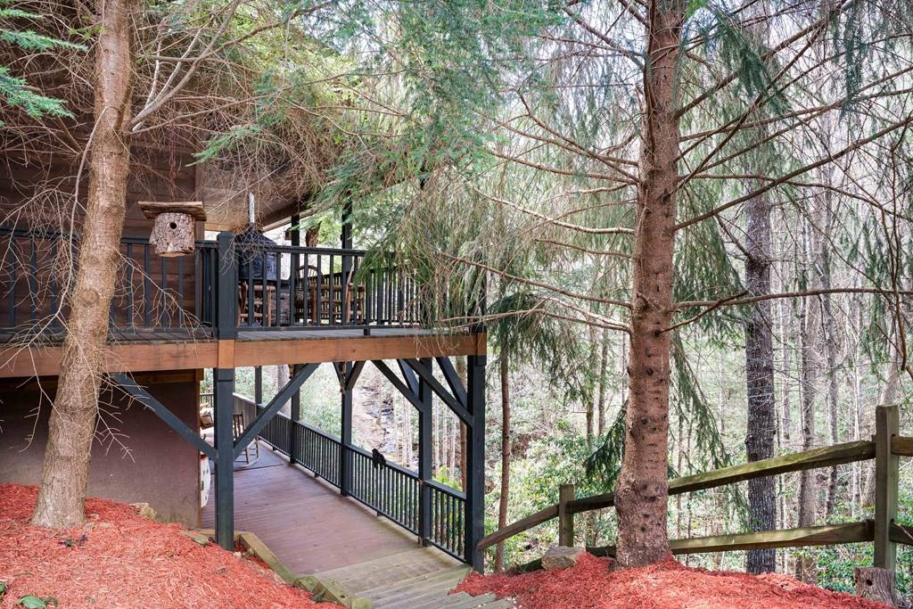 Murphy, NC 28906,325 Trickling Branch Way