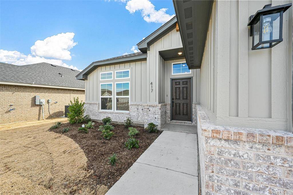 Cleburne, TX 76033,417 Rose Avenue