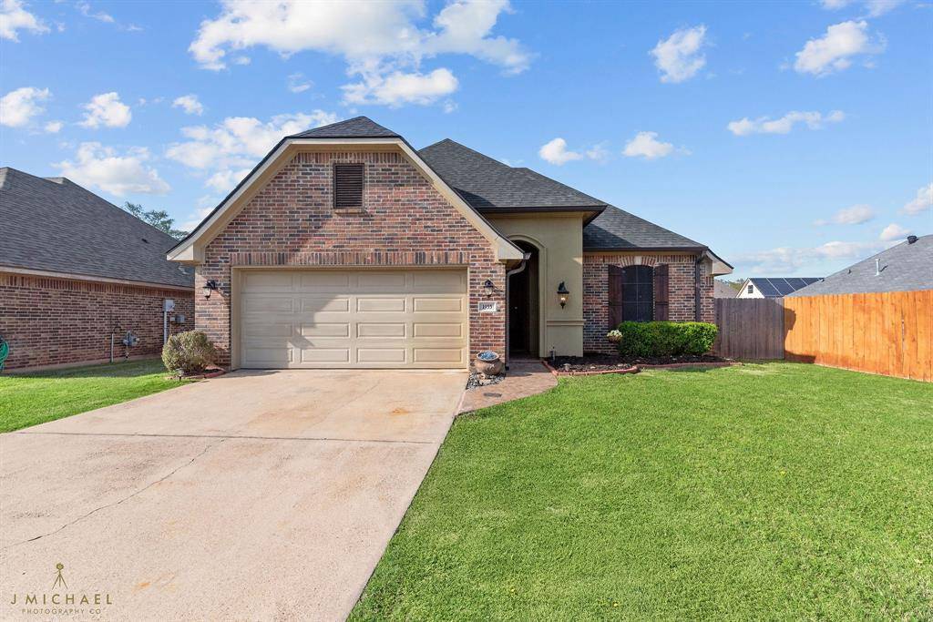 Bossier City, LA 71112,1955 Wild Iris