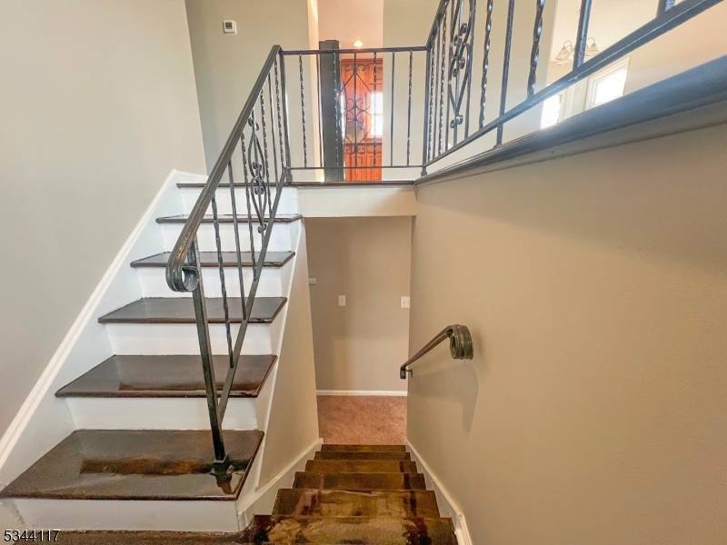 Byram Twp., NJ 07874,14 Beech St
