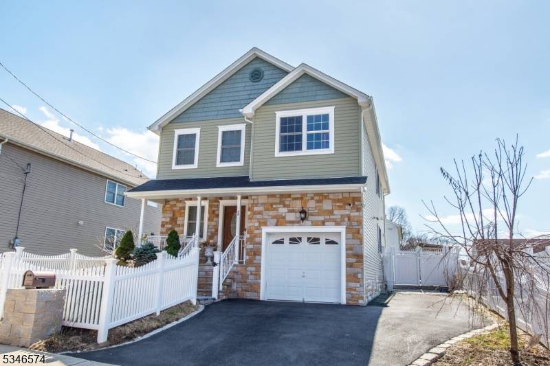 Dover Town, NJ 07801,75 White St
