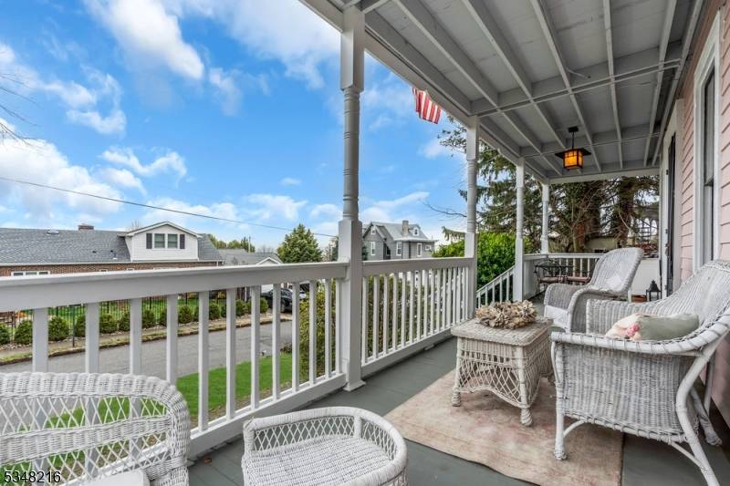 Atlantic Highlands Boro, NJ 07716,16 7Th Ave