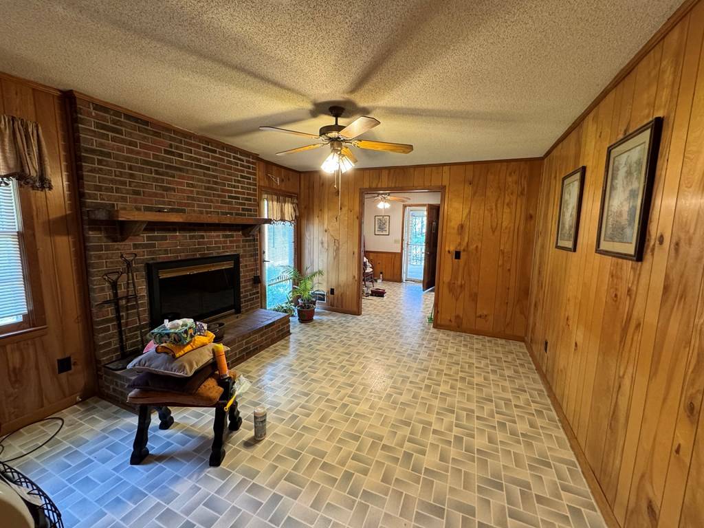 Ellijay, GA 30540,2172 Tails Creek Road