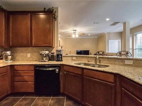 Plano, TX 75025,7021 Occidental Road