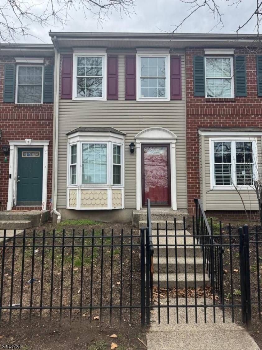 Newark City, NJ 07103,163 Prince St